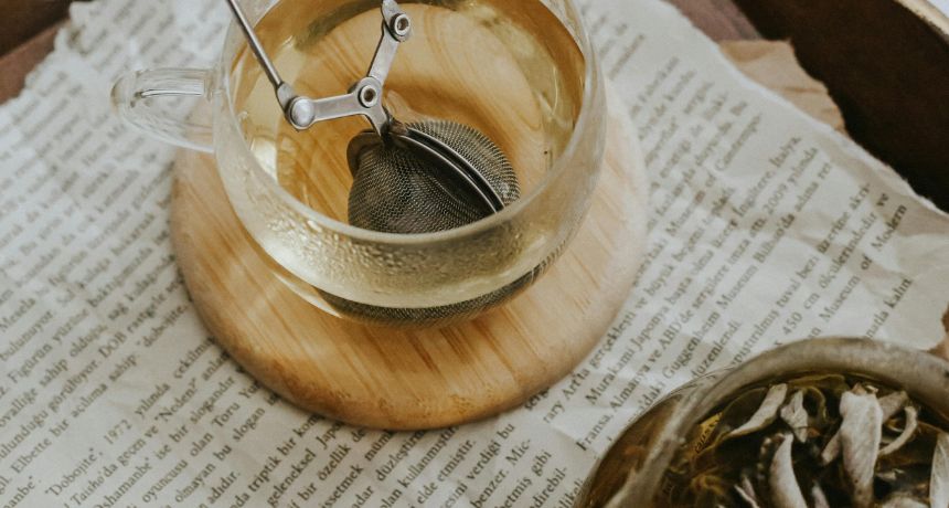 Llanten antiinflamatorio del tracto vocal